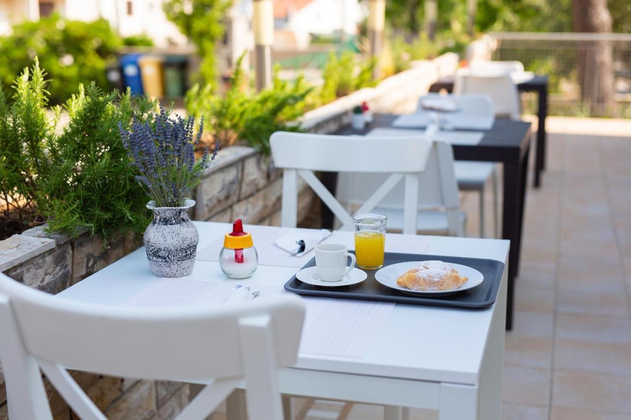 Bed&Breakfast Lucija Bed and Breakfast Punat Eksteriør billede
